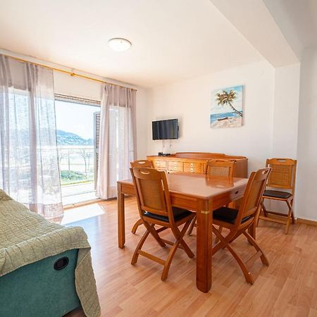 Apartamento Rhodes Vista Al Mar Apartment โรเซส ภายนอก รูปภาพ